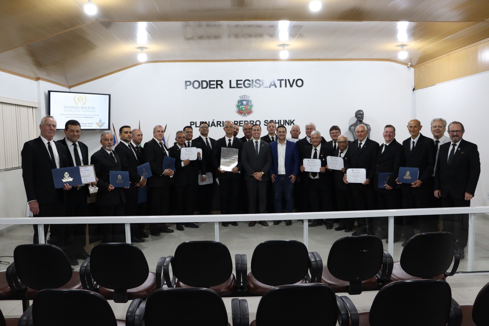 Câmara de Marechal Floriano realiza Sessão Solene em homenagem ao Dia do Maçom