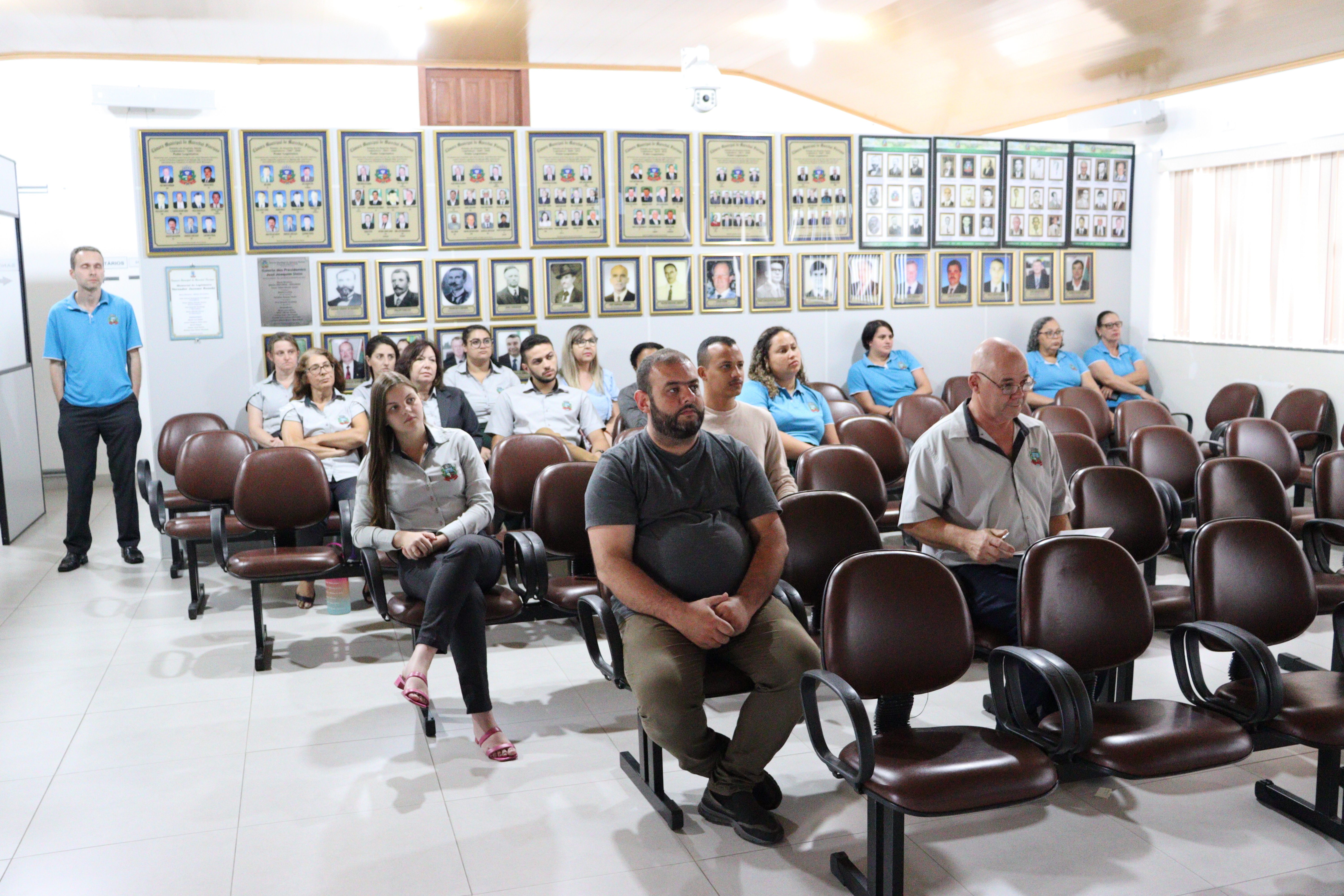 Servidores da Câmara Municipal realizam capacitação em condutas para o ano eleitoral de 2024